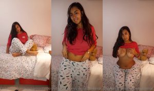 Emmamonteroo Teases With Her Big Tits