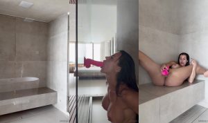 IAmJuju Enjoying A Steamy Sauna Session With Intense Solo Pleasure And Dildo Actio